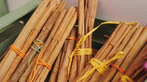 Cinnamon sticks close-up. Video stock 195275420