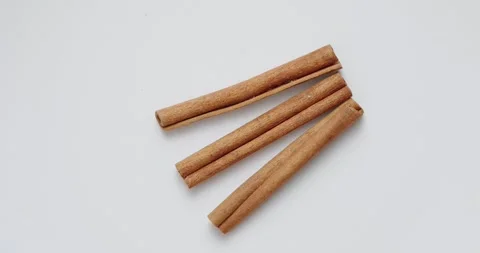 Cinnamon sticks Stock Footage 146481952