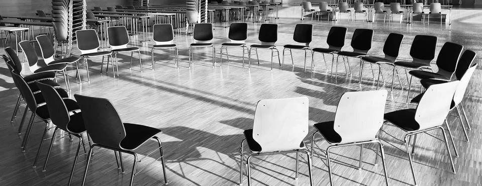 Circle of empty chairs 写真素材