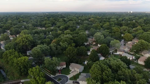 Circling suburbia Stock Footage 114749510