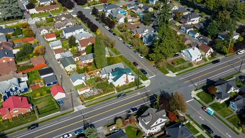 Circular hyperlapse (motion time lapse) of an American small town on a sunny day Stock Footage 118338634