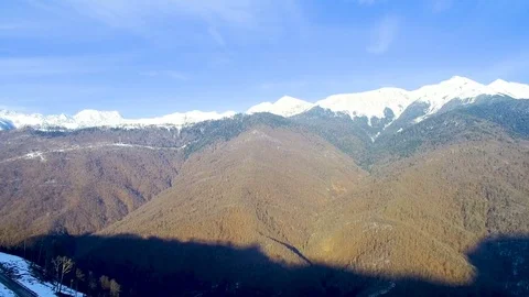 Circular panorama of droned mountains in winter  sunny day Vidéo 84728594