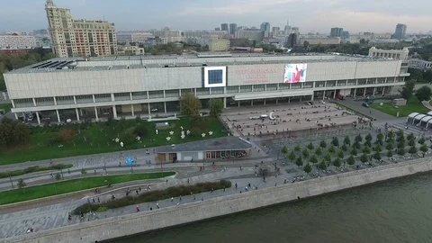Circular panorama a New Tretyakov Gallery on Krymsky Val in Moscow Stock Footage 129853452
