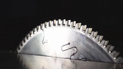 Circular saw starts 스톡 동영상 71619236