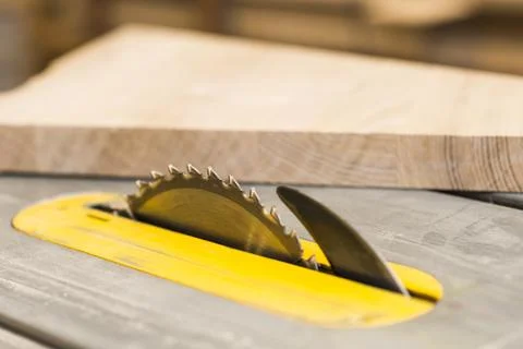 Circular sharp saw wooden table 스톡 사진