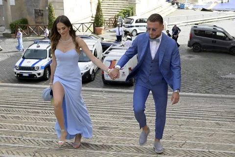  Ciro Immobile, mit Ehefrau Jessica Melena bei der Hochzeit von Mattia Zac... Stock Photos
