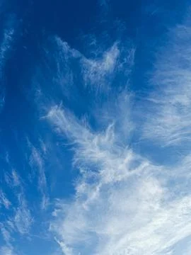 Cirrus Clouds in a Blue Sky Foto stock