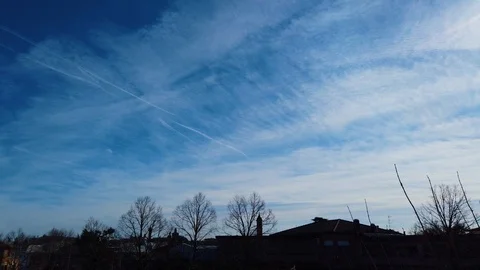 Cirrus Clouds Suny Day Hyperlapse 库存影片 125906632