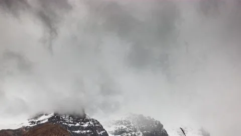 Cirrus Mountain Cloud Priority Jasper National Park Time Lapse 4K Stock Footage 134638729