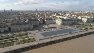 City of Bordeaux 库存影片 85643120