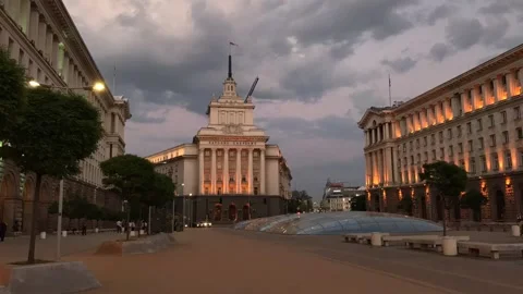 The City centre of Sofia at night, Bulgaria. Time lapse video. Stock Footage 152642583