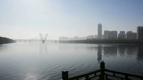 City at dusk Vídeo Stock 85682399