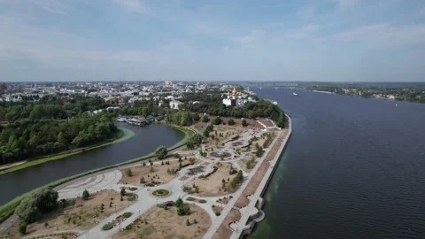 City, forest and river Stock Footage 219864982