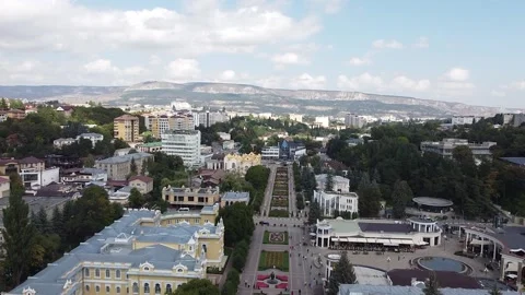 The city of Kislovodsk is a normal flight Stock-Footage 231696501