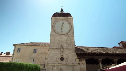 City lodge of Trogir Stock Footage 207038136