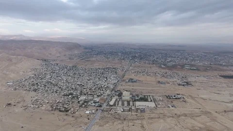 City in the Middle of Desert 스톡 동영상 71005854