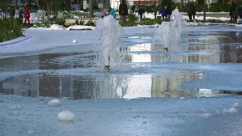 City park in winter Stock Footage 71292490