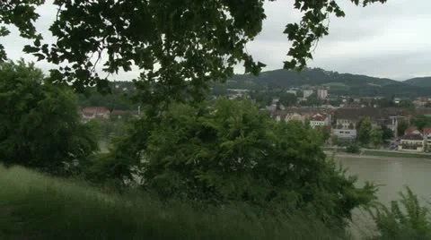 City ​​on the river Video stock 21651811