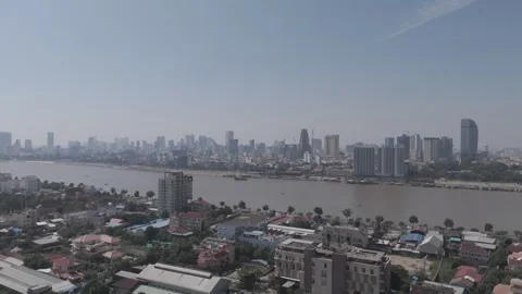 City river slider left Stock Footage 298170591