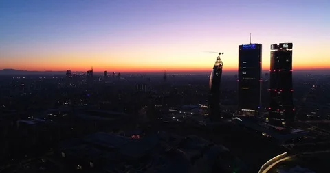 City skyline at dawn Video stock 123701312