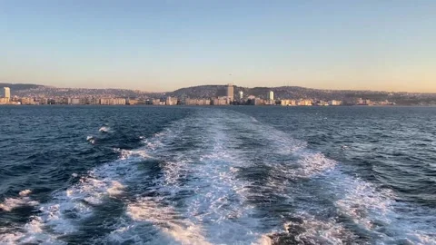 City Skyline from a Ship Stockbeeldmateriaal 295208388