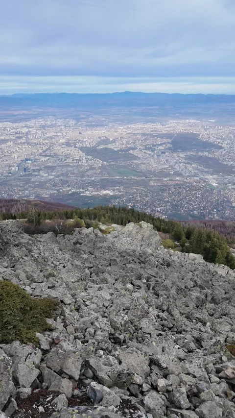 City of Sofia from Kamen Del peak at Vitosha Mountain, Bulgaria Stock-Footage 329414293