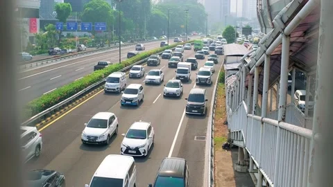 City streets overflow with traffic Stock Footage 346446254