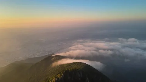City-view-from-mountains Vídeo Stock 197572669