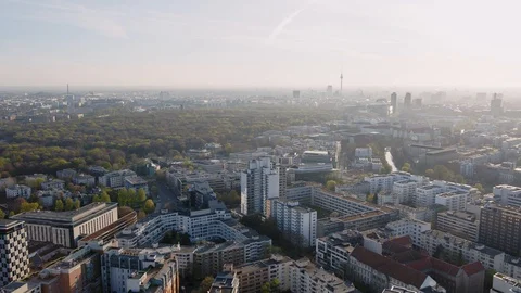 Cityscape of Berlins skyline Stock-Footage 128762299