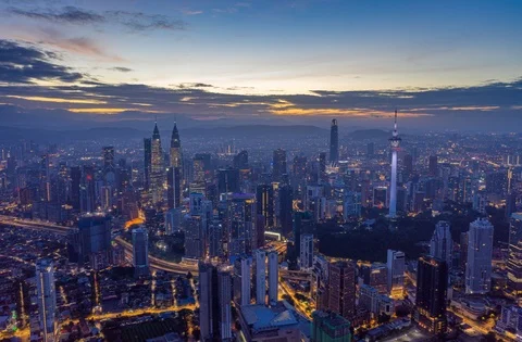 Cityscape at dusk Stock Footage 122093057