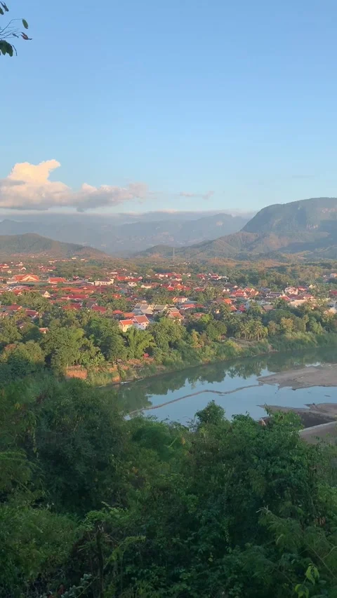 Cityscape in Luang Prabang Stock-Footage 343277689