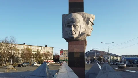 Cityscape with a monument to the border guards. Video stock 118444558