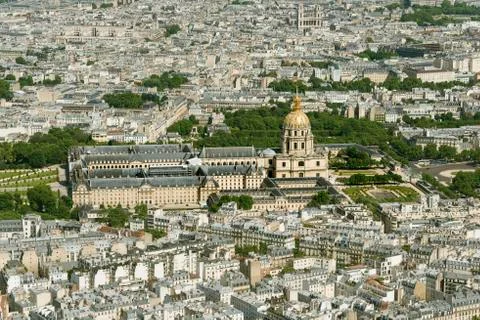 Cityscape view from the Eiffel Tower over the Hotel National des Invalides Fotos Stock