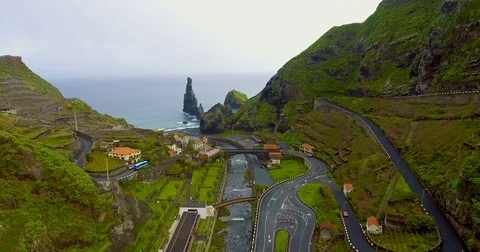 Cityscape view with sea Video stock 81704232