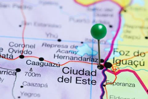Ciudad del Este pinned on a map of Paraguay Fotos de archivo