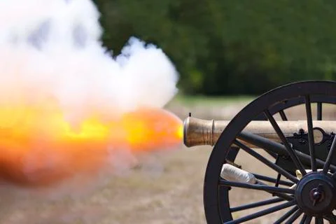 Civil war cannon fireing Stock Photos