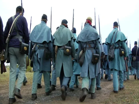 Civil War marching soldiers Stock Footage 39974053