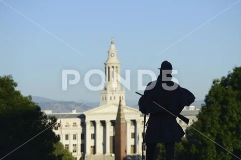 Civil war monument and Denver City and County Building in Colorado Stock Photos