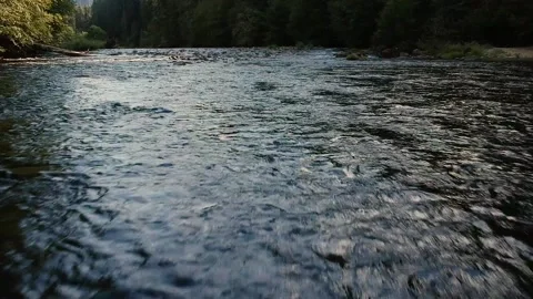 Clackamas River Drone Water Current Oregon Camping Vídeo Stock 138912336