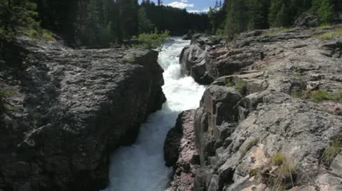 Clarks Fork river Wyoming Video stock 12034096