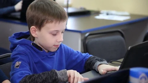 Class training of programmers. Education of children and teenagers Video stock 83745557