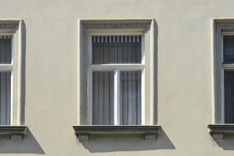 Classic building windows with stone frames Foto stock