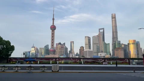 The classic Bund viewing platform in Shanghai under lockdown Stock Footage 197409519