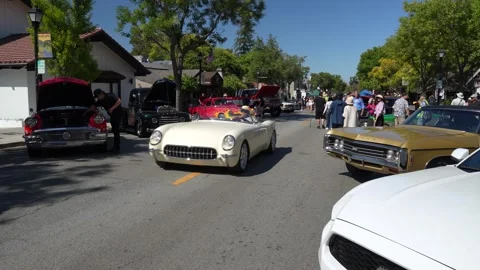 A classic Corvette. Vídeos de archivo 313857796