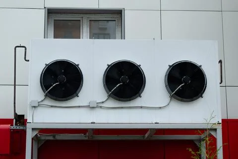 Classic Split air conditioner house system. Externally fitted unit on brick wall Stock-Fotos