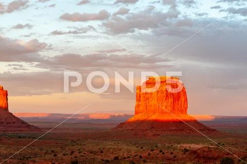 Classic western imagery at Monument Valley Stock Photos