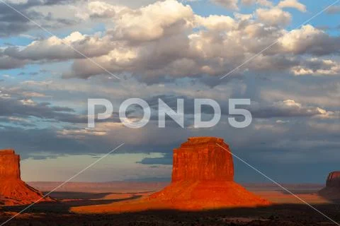 Classic western imagery at Monument Valley Stock Photos