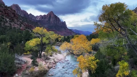 Classic Zion view at early cloudy fall morning Stock Footage 165792789
