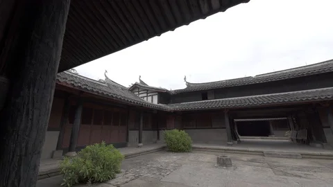 Classical Chinese architecture, wide quadrangle courtyards Stock Footage