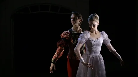 Classical Russian ballet. Blows the dancers. 17 Stock Footage 91064279